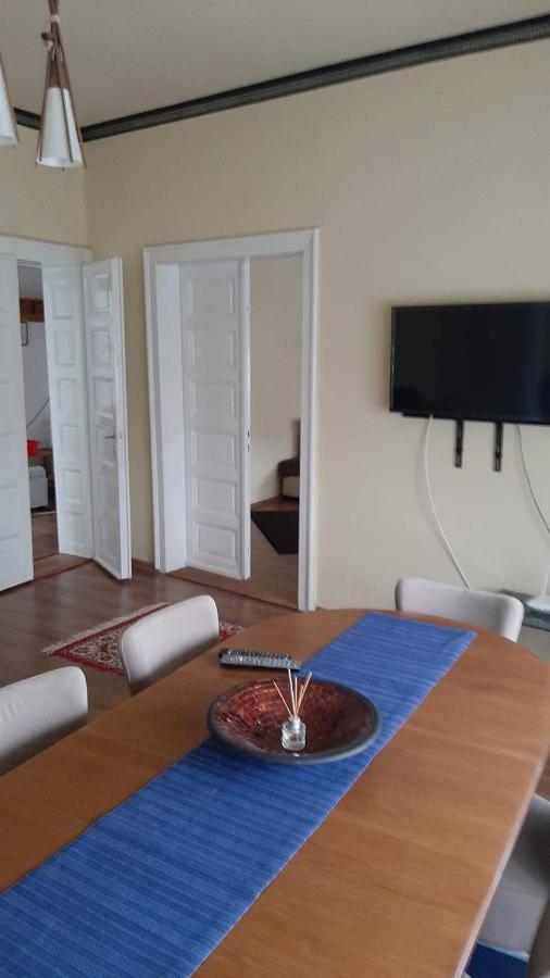 Willa Casa Isa Oradea Zewnętrze zdjęcie